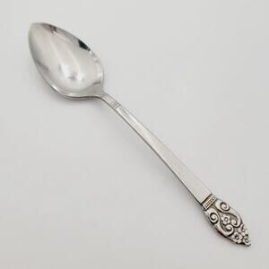 S.S.S. By ONEIDA U.S.A. ERIKA Pattern Teaspoon Accent Glossy Discontinued
